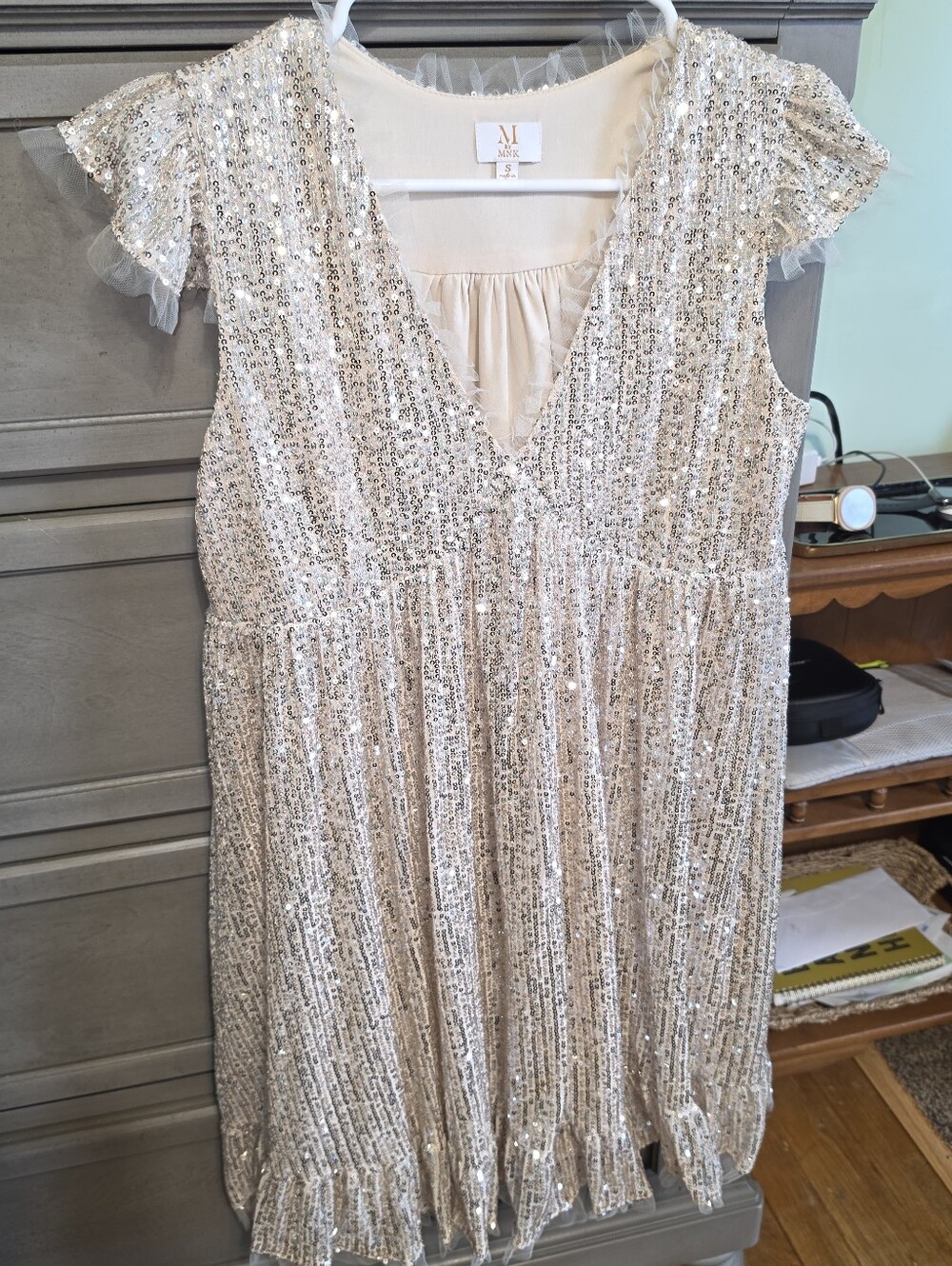 Sequin V-Neck Midi Dress in Champagne